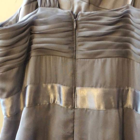 Adriana Papell gown - Picture 6 of 8